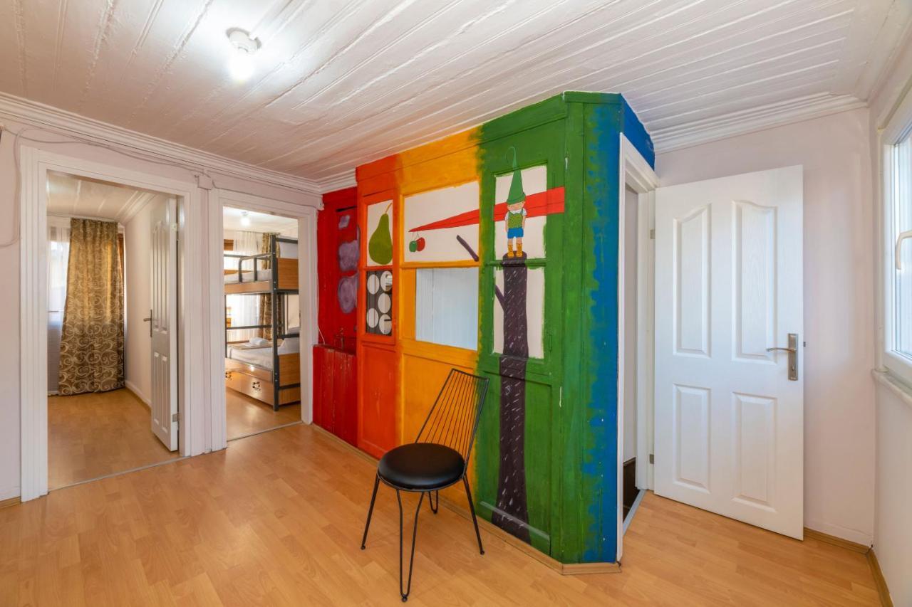 Taksim Wooden House Hostel Stambuł Zewnętrze zdjęcie