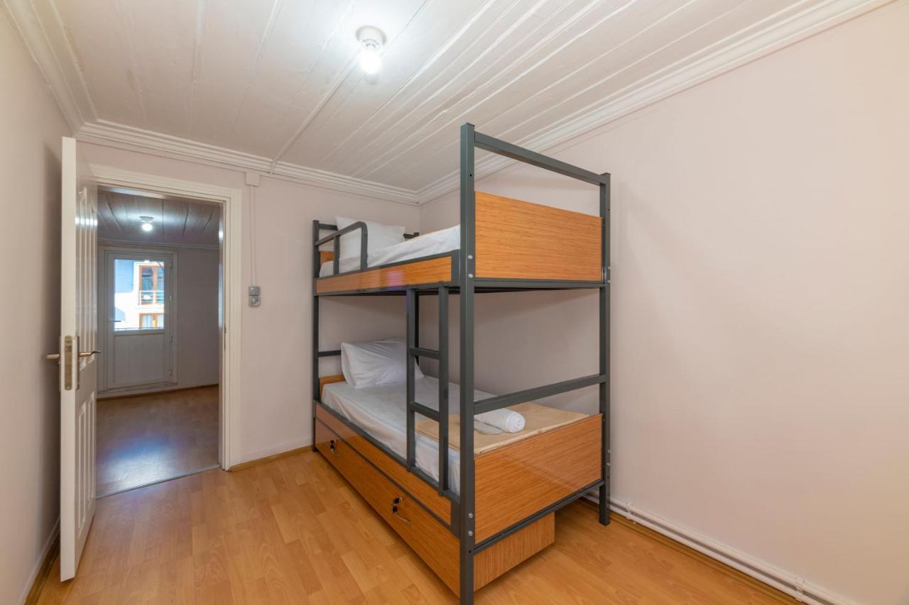 Taksim Wooden House Hostel Stambuł Zewnętrze zdjęcie