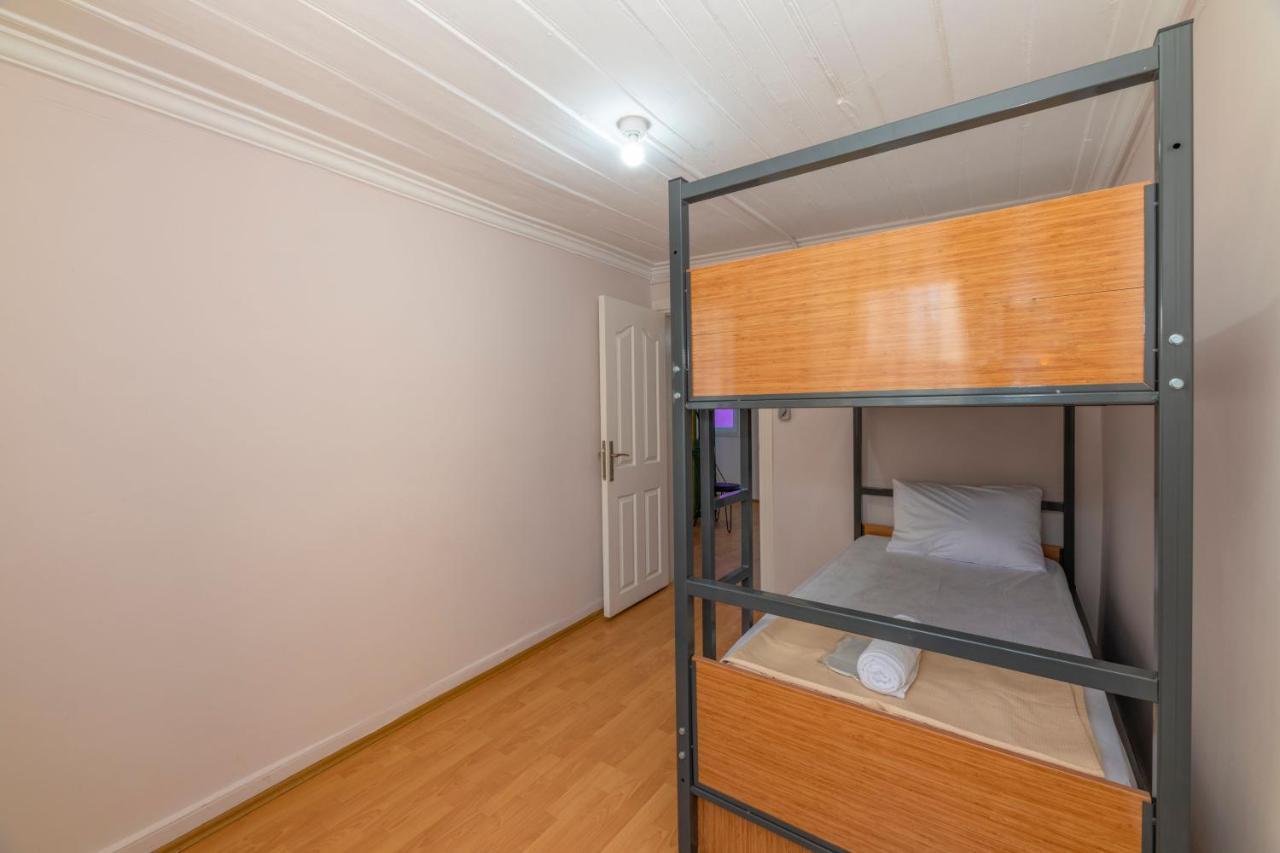 Taksim Wooden House Hostel Stambuł Zewnętrze zdjęcie