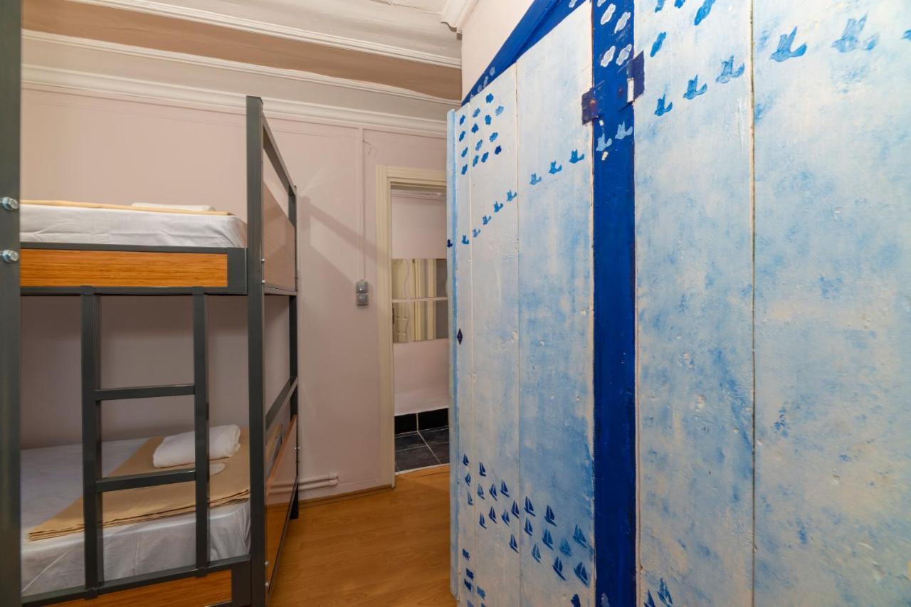 Taksim Wooden House Hostel Stambuł Zewnętrze zdjęcie