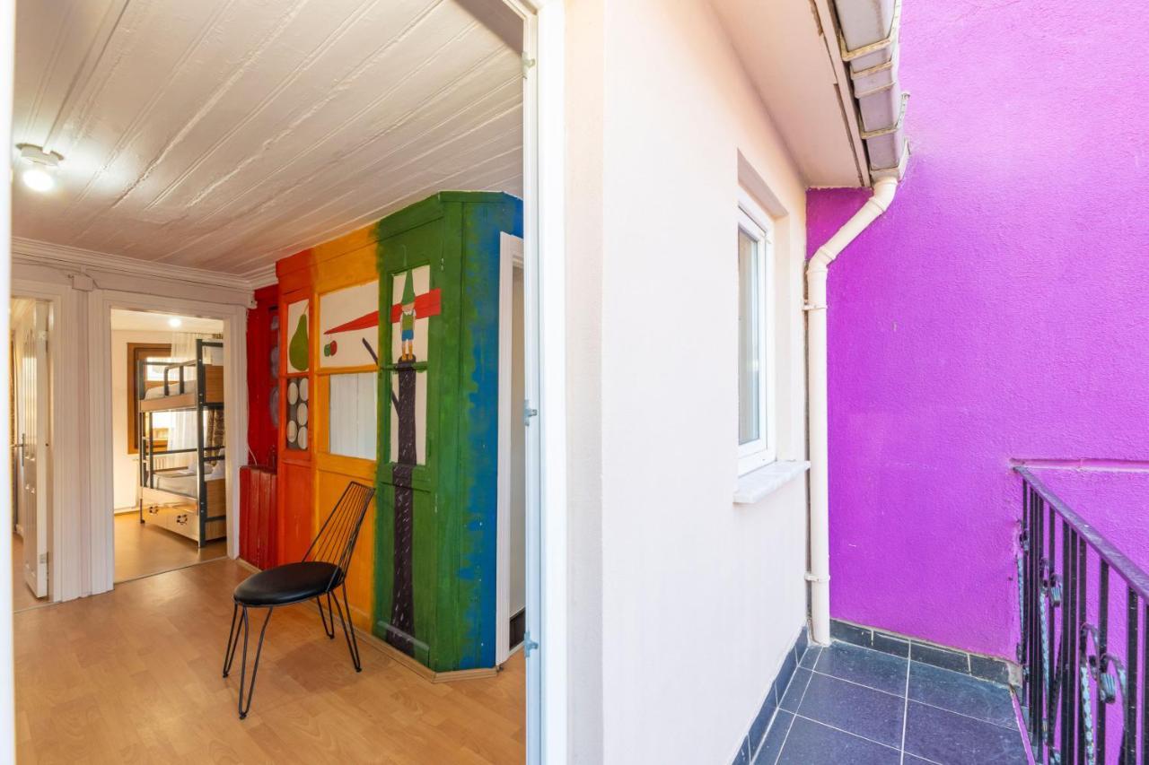 Taksim Wooden House Hostel Stambuł Zewnętrze zdjęcie